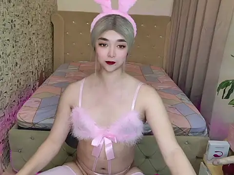 Snapshot of Ts-yoshi chatting on April 8, 7:14 pm Ts-yoshi online show from April 8, 7:14 pm