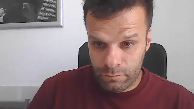 Snapshot of FROCETTO93 chatting on June 3, 12:41 pm FROCETTO93 online show from June 3, 12:41 pm