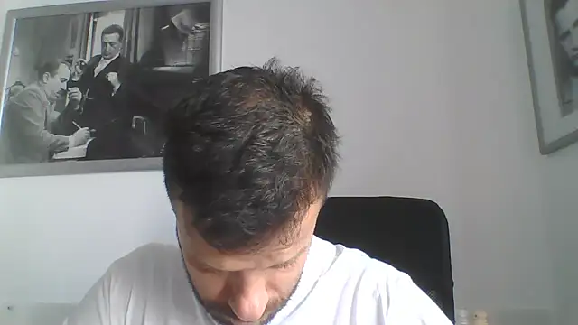 Snapshot of FROCETTO93 chatting on June 26, 6:29 am FROCETTO93 online show from June 26, 6:29 am
