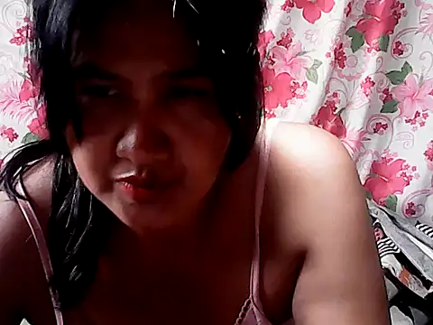 Snapshot of sh1nbae chatting on January 11, 6:07 am sh1nbae online show from January 11, 6:07 am