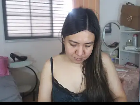 Snapshot of stellahugeX chatting on February 14, 4:31 am stellahugeX online show from February 14, 4:31 am