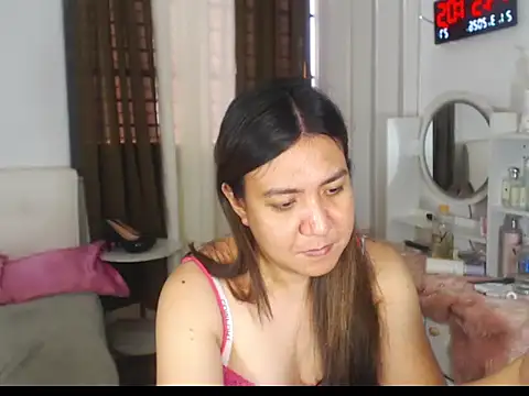 Snapshot of stellahugeX chatting on March 21, 8:52 am stellahugeX online show from March 21, 8:52 am