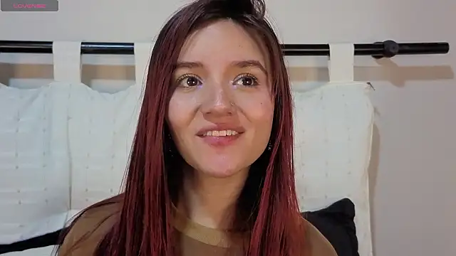 ashly jones  online show from March 13, 4:30 am