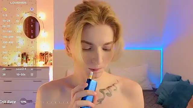 fiachand online show from March 10, 5:18 pm