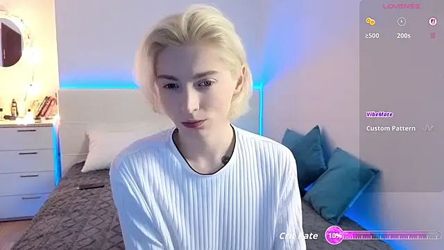 fiachand online show from May 19, 5:52 pm