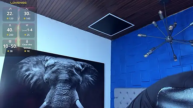 andres-clark92 online show from February 25, 3:32 pm