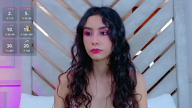 Sarah-Grace online show from November 19, 2:00 am