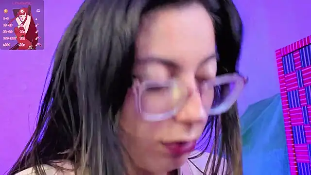 Miranda sexlove  online show from February 26, 7:02 pm