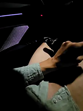 Snapshot of antalya001 chatting on November 7, 7:58 pm antalya001 online show from November 7, 7:58 pm