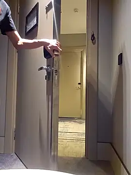 Snapshot of antalya001 chatting on February 17, 7:09 pm antalya001 online show from February 17, 7:09 pm