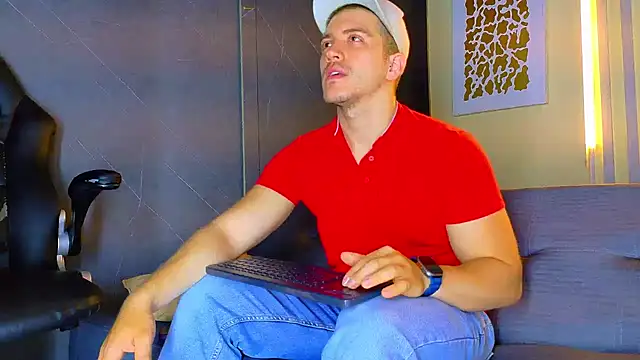 ALANNFERRER online show from July 1, 10:17 am