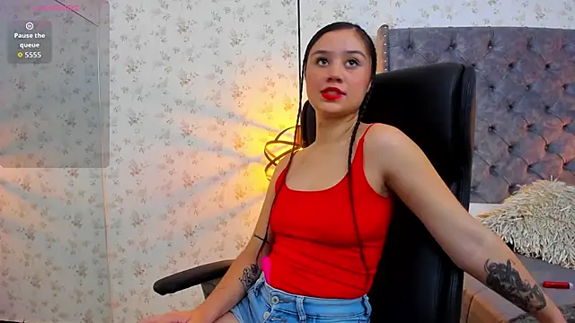 Snapshot of Aprilwatson chatting on September 17, 9:27 pm Aprilwatson online show from September 17, 9:27 pm