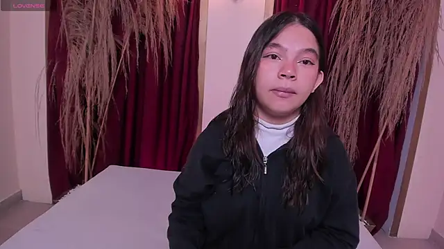 Snapshot of Laurent_Scott_ chatting on September 18, 12:07 pm Laurent Scott  online show from September 18, 12:07 pm