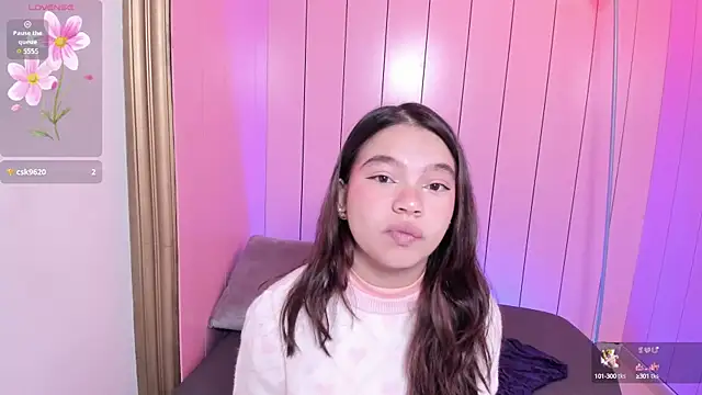 Snapshot of Laurent_Scott_ chatting on September 25, 12:09 pm Laurent Scott  online show from September 25, 12:09 pm