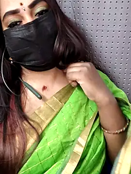 Snapshot of Cutie_nila26 chatting on February 7, 5:00 am Cutie nila26 online show from February 7, 5:00 am