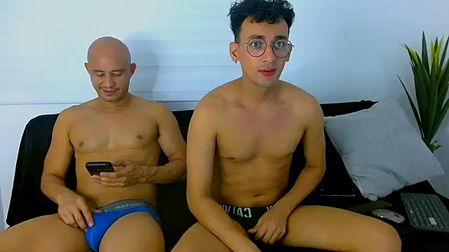 twoboyssex online show from November 29, 3:31 am