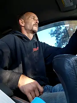 Hungwell1515 online show from December 15, 3:05 pm