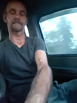 Hungwell1515 online show from February 26, 11:26 pm