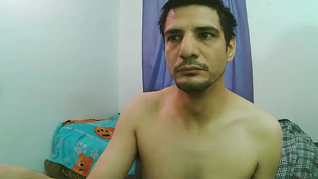 Snapshot of Braulio_master chatting on October 18, 11:44 am Braulio master online show from October 18, 11:44 am