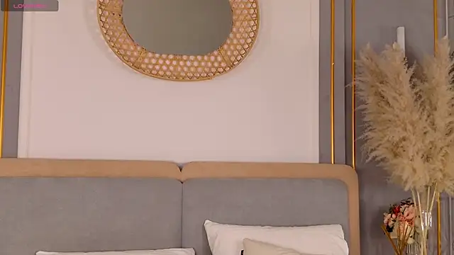 LanaElise online show from November 25, 5:18 am