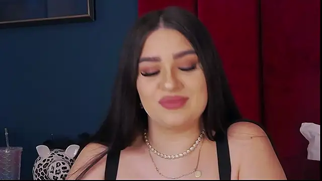 AdelynnReeds online show from January 17, 6:40 am