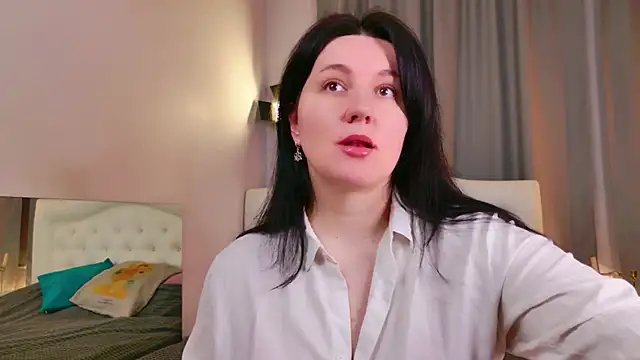 Snapshot of love_me__tonight_ chatting on December 20, 10:06 pm love me tonight online show from December 20, 10:06 pm