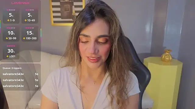 Snapshot of agatha_brooks_t chatting on February 25, 12:37 pm agatha brooks t online show from February 25, 12:37 pm