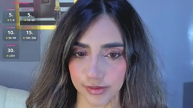 Snapshot of agatha_brooks_t chatting on March 3, 12:33 pm agatha brooks t online show from March 3, 12:33 pm