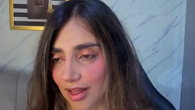 Snapshot of agatha_brooks_t chatting on March 7, 12:35 pm agatha brooks t online show from March 7, 12:35 pm