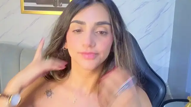 Snapshot of agatha_brooks_t chatting on March 13, 12:34 pm agatha brooks t online show from March 13, 12:34 pm