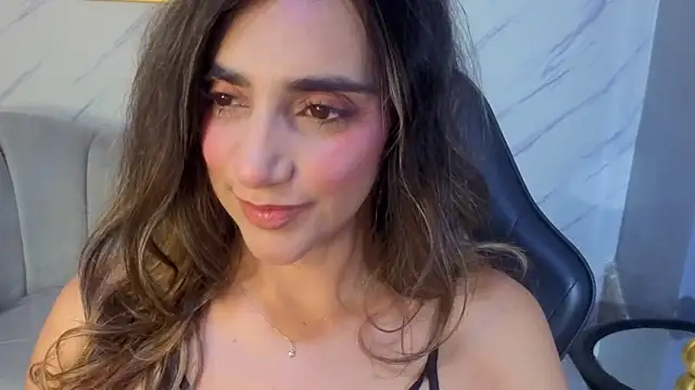 Snapshot of agatha_brooks_t chatting on March 16, 12:31 pm agatha brooks t online show from March 16, 12:31 pm