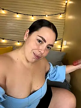 Snapshot of Amalia-Lia chatting on October 30, 6:26 am Amalia-Lia online show from October 30, 6:26 am