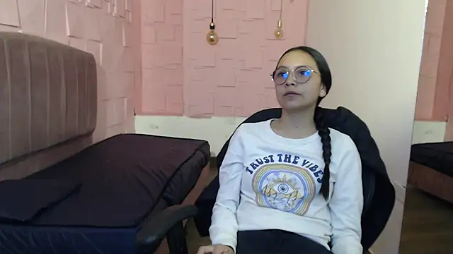 katalina07 1 online show from December 4, 1:42 pm