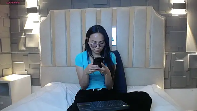 katalina07 1 online show from March 15, 2:56 pm