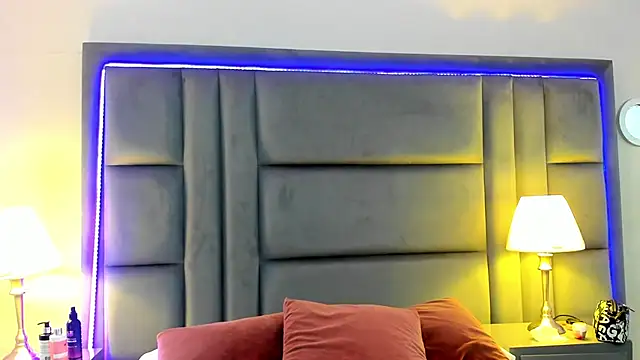 GabyMoreau online show from May 3, 2:01 pm