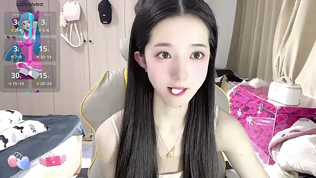 Snapshot of OiOi-666 chatting on March 5, 2:40 am OiOi-666 online show from March 5, 2:40 am