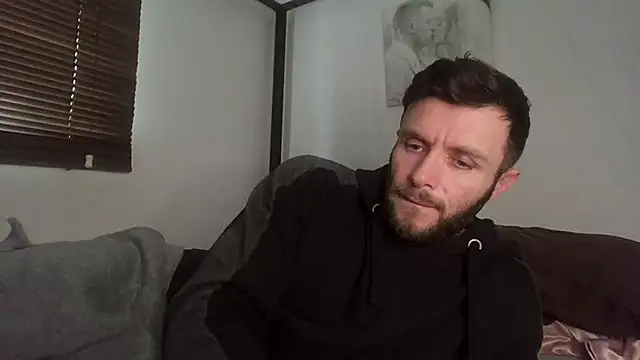 Snapshot of MasterJakeJohns chatting on March 13, 12:12 pm MasterJakeJohns online show from March 13, 12:12 pm