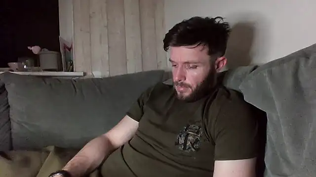 Snapshot of MasterJakeJohns chatting on April 2, 10:51 pm MasterJakeJohns online show from April 2, 10:51 pm