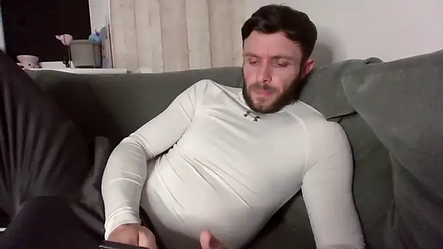 Snapshot of MasterJakeJohns chatting on April 15, 10:21 pm MasterJakeJohns online show from April 15, 10:21 pm