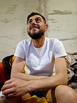 Alex-andru88 online show from April 2, 6:05 pm