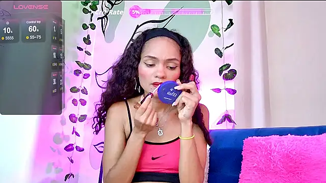 Karen Ariass online show from March 20, 1:27 pm