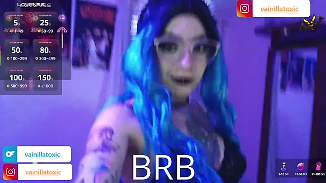 vainilla doll online show from March 3, 1:45 am