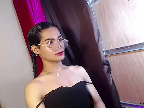 Snapshot of bellalot chatting on September 27, 3:00 am bellalot online show from September 27, 3:00 am