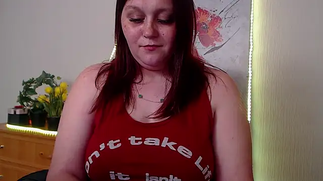 Alisawoods  online show from May 13, 12:57 pm
