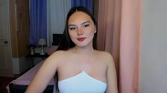 ameliamaureen online show from May 13, 4:15 pm