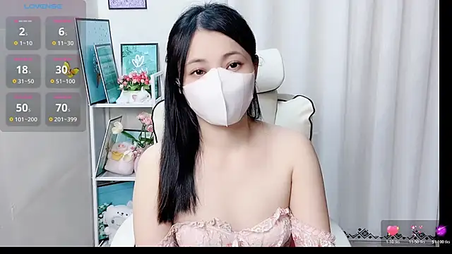 phuongnhi  online show from May 16, 9:28 am