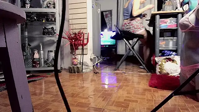 xinamora online show from October 27, 4:05 am