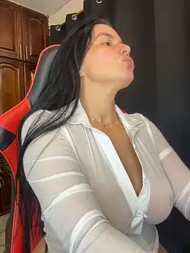 carol cruz133 online show from November 15, 11:21 pm