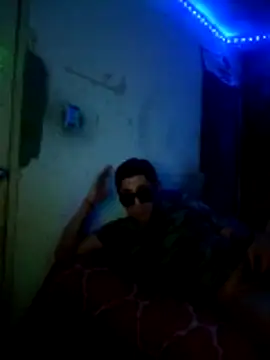 Juniorharo1982 online show from January 18, 3:54 am