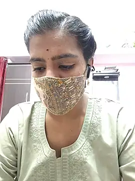 Snapshot of Tamil-Meenu12 chatting on June 10, 6:56 am Tamil-Meenu12 online show from June 10, 6:56 am